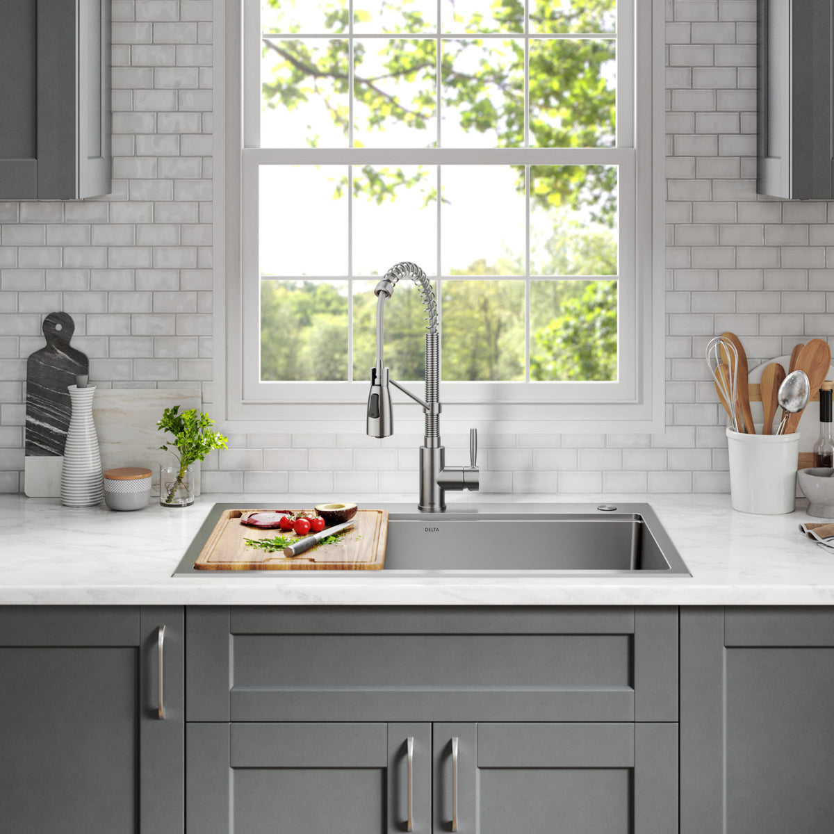 Elevate Your Kitchen with the Delta Pull-Down High Arc Faucet! ✨💧 #KitchenGoals #HomeImprovement