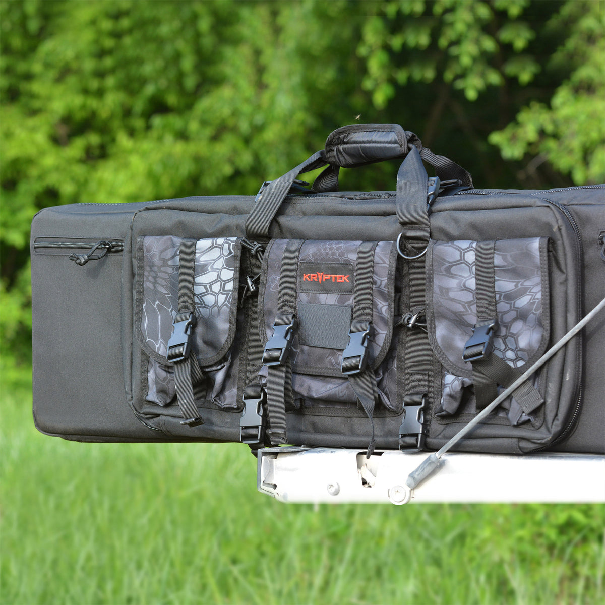 Gear up your next adventure with the Kryptek 42" Classic Double Rifle Bag! 🏞️🎯 #Hunting #OutdoorGear